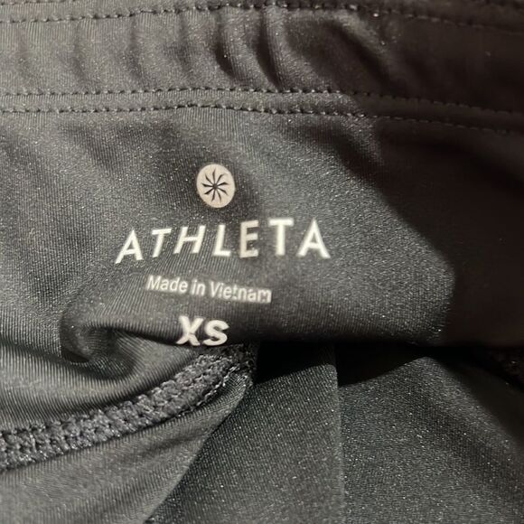 Athleta Black leggings with snake print accents EUC size XS - Picture 9 of 11